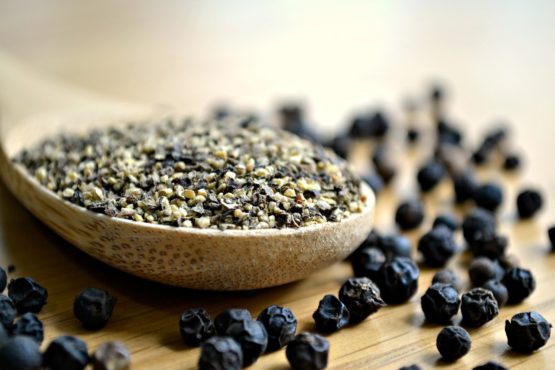 Black Pepper Crushed - Image 2
