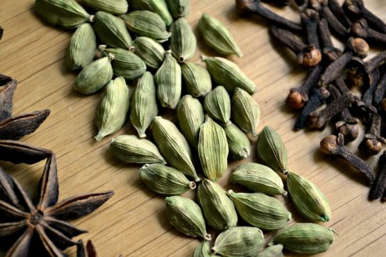Green Cardamom Pod